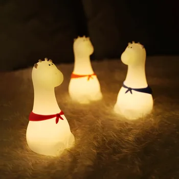 Cartoon Žirafa Silikónové Pat Indukčné LED Nočné Svetlo USB Nabíjateľné Farebné Gradientu Atmosféry Svetlo Deti, Nočné Lampy